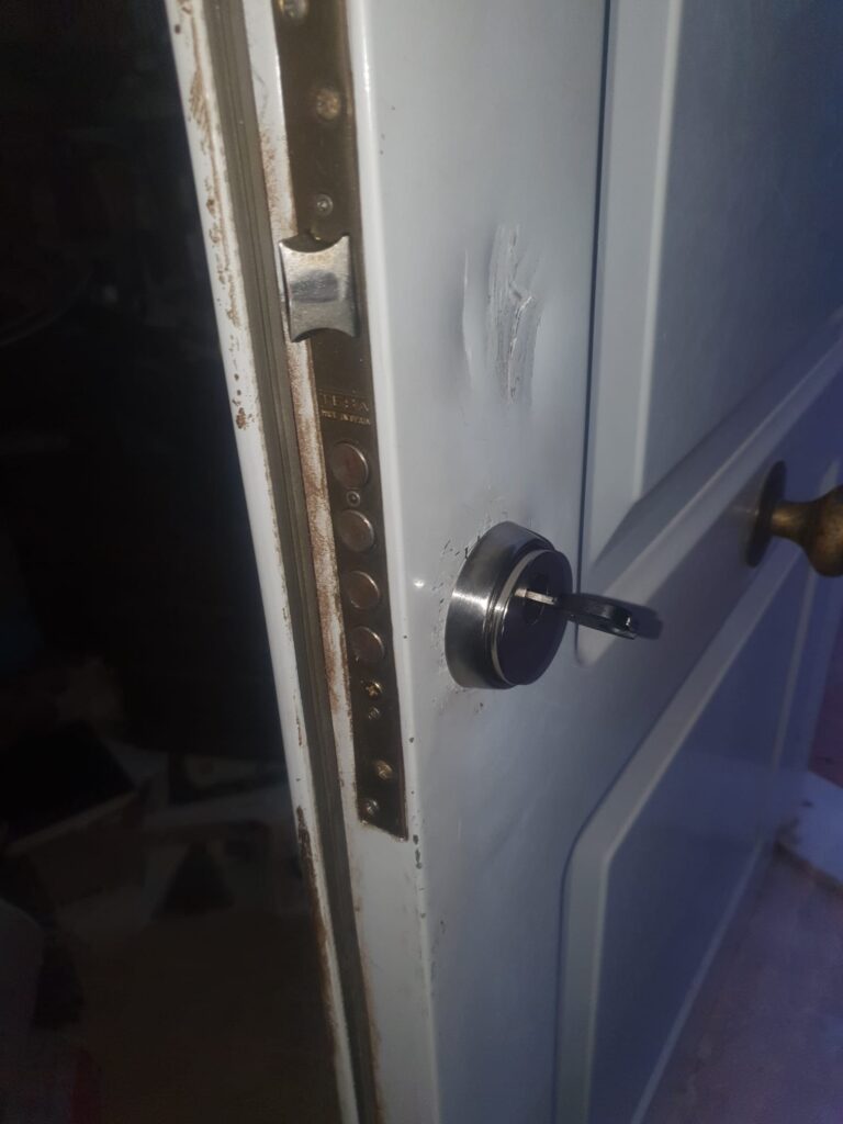 Apertura de puertas Cabezo de Torres
