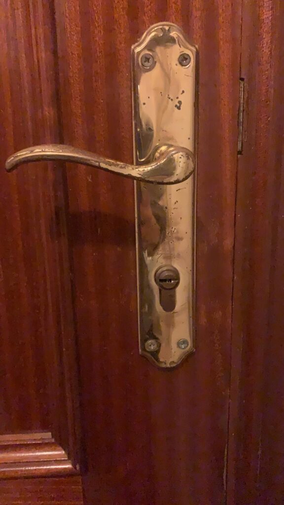 Apertura de puertas El Palmar