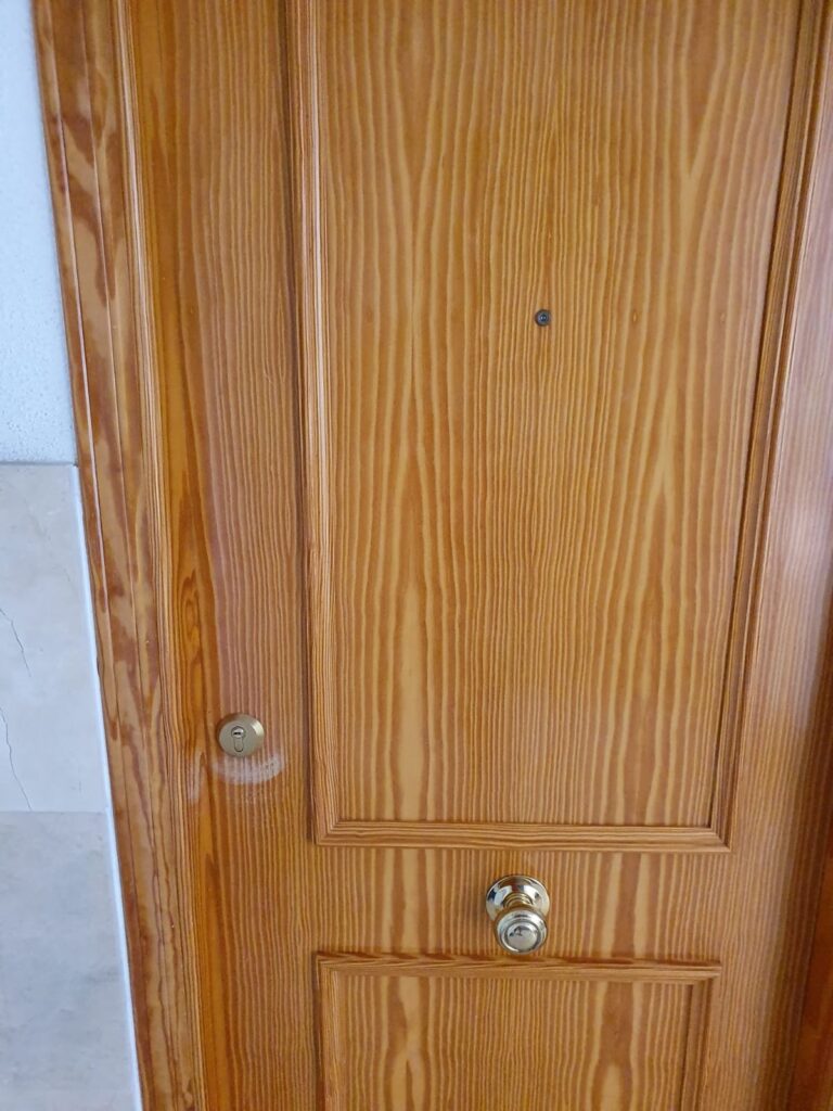 Apertura de puertas Fuente-Alamo de Murcia