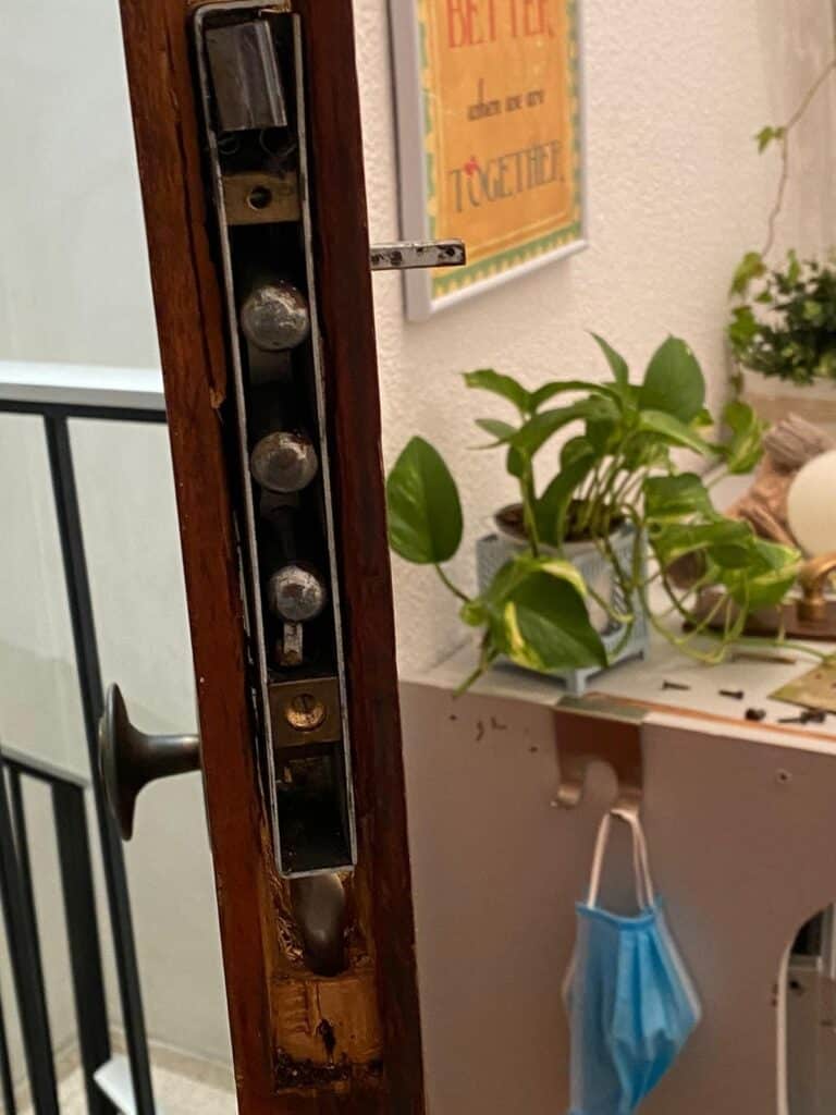 Apertura de puertas La Murada