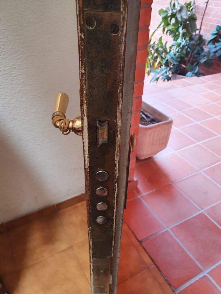 Apertura de puertas La Murta