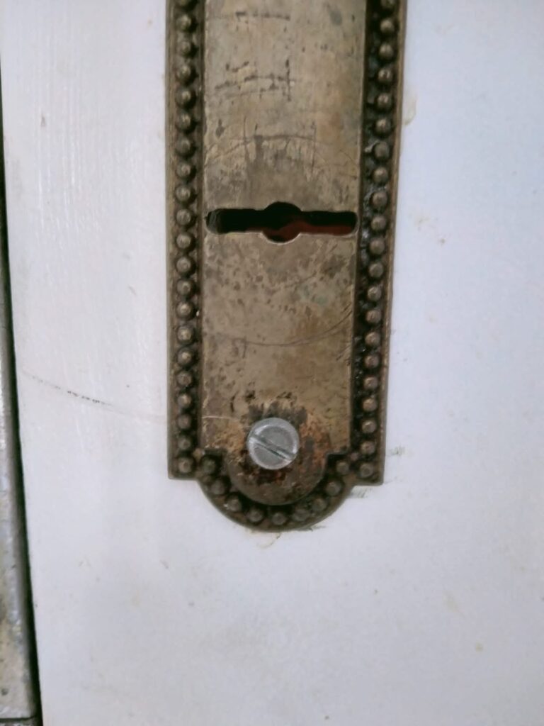 Apertura de puertas Las Casicas