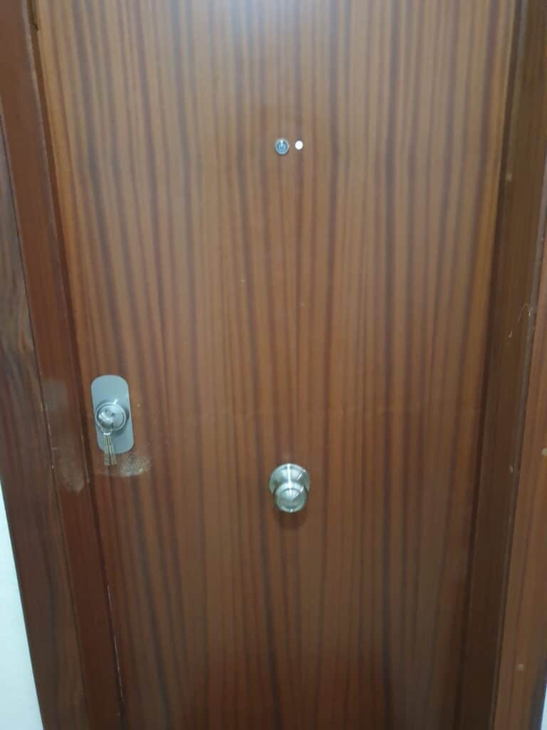 Apertura de puertas Los Camachos
