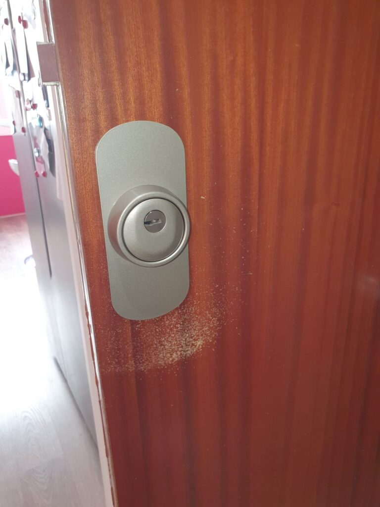 Apertura de puertas Los Garres
