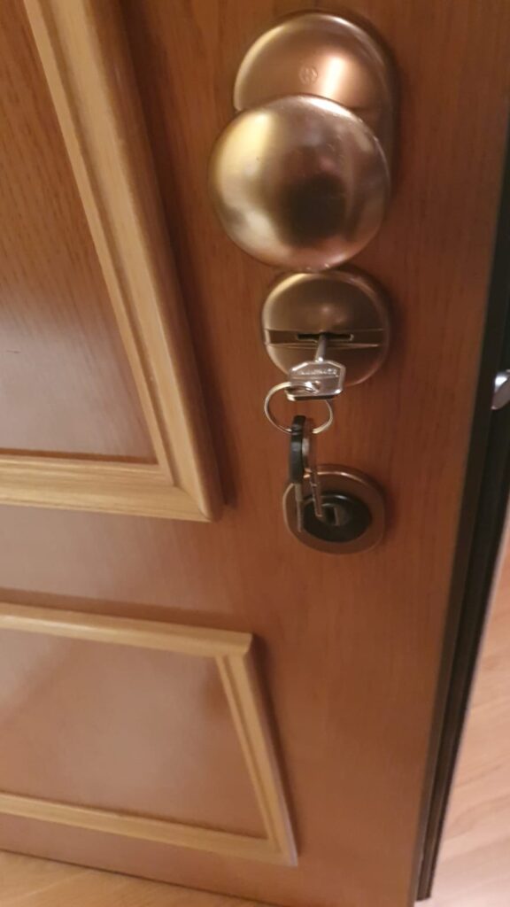 Apertura de puertas Ribera de Abajo