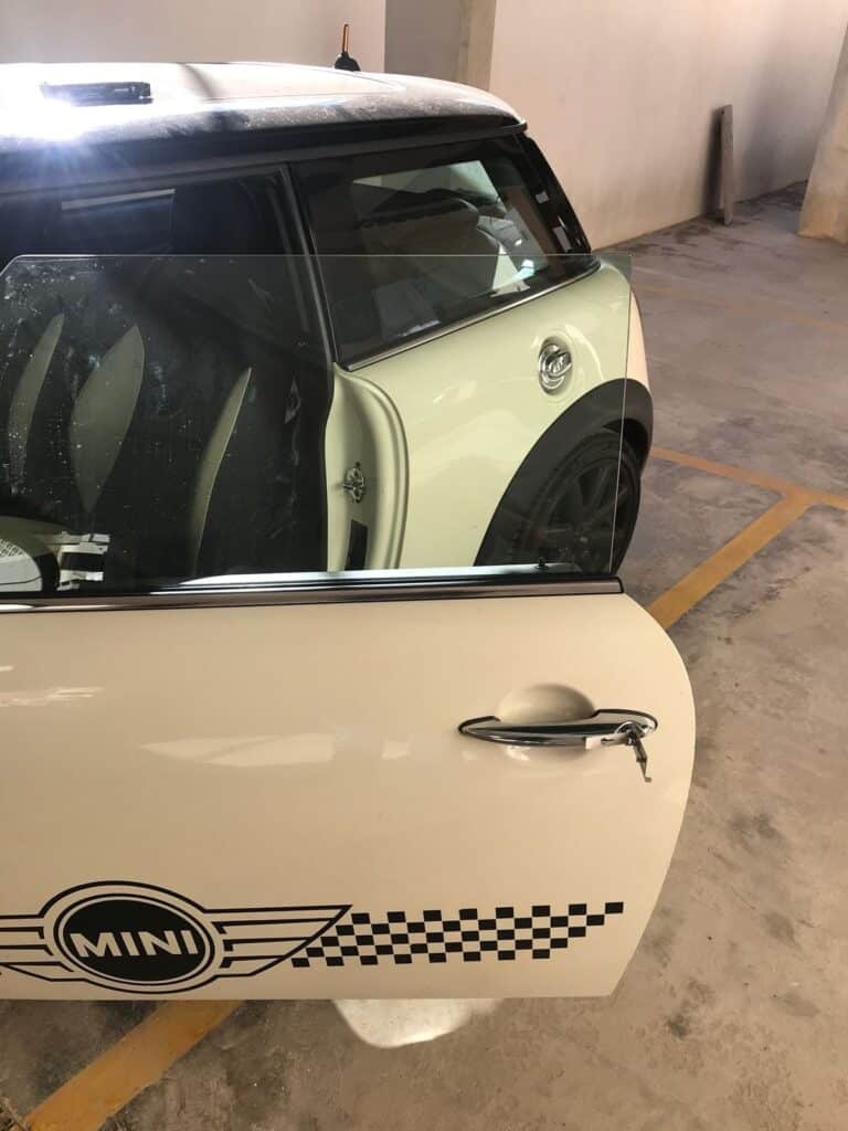 Apertura de vehiculos Yechar