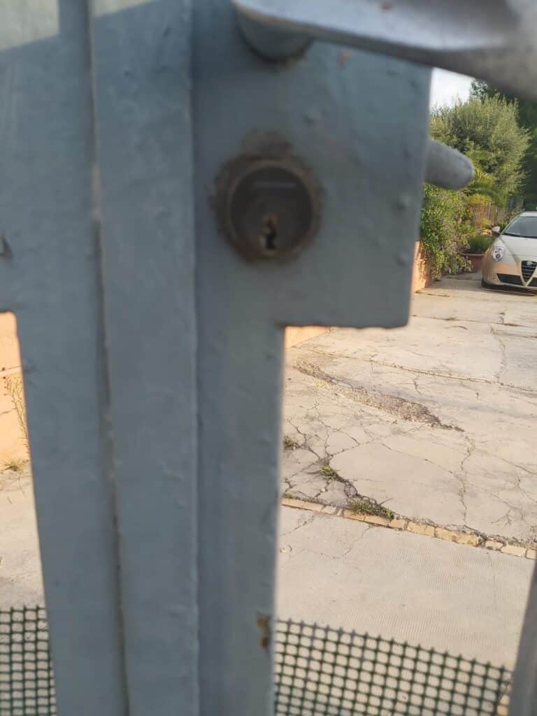 Cambio de cerraduras La Garapacha