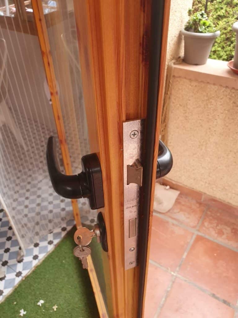 Cambio de cerraduras La Tercia